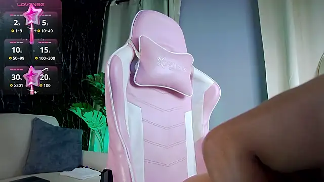 Emily Foxx01 online show from March 28, 2026, 11:26 pm