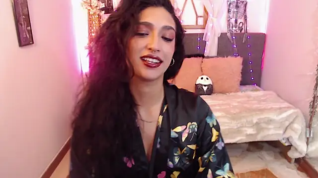 Cleofox  online show from October 28, 2025, 12:25 am