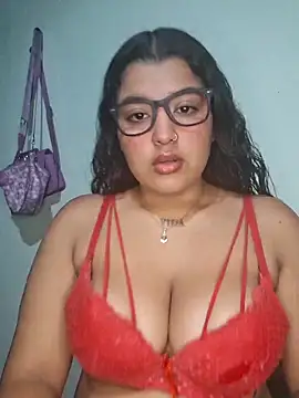 Cat Hot Party online show from November 12, 2025, 6:52 pm