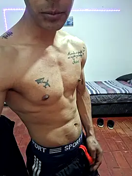 Snapshot of Negritovergonn chatting on September 15, 2025, 10:54 pm Negritovergonn online show from September 15, 2025, 10:54 pm