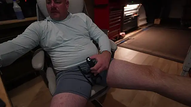 Snapshot of Soundfreak chatting on November 1, 2025, 4:58 am Soundfreak online show from November 1, 2025, 4:58 am