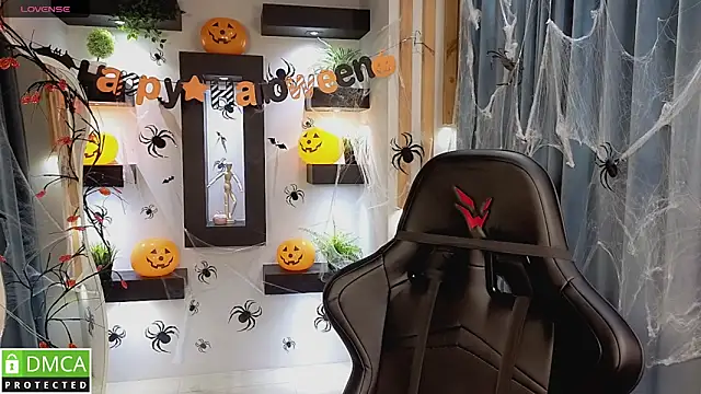 Roxy foxi online show from October 30, 2025, 1:07 am