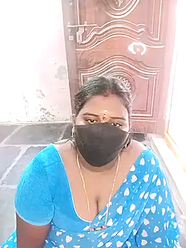 Snapshot of chubby_babitha-telugu chatting on September 9, 2025, 4:56 am chubby babitha-telugu online show from September 9, 2025, 4:56 am