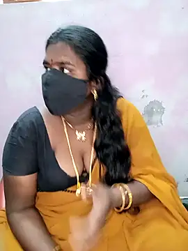 Snapshot of chubby_babitha-telugu chatting on October 18, 2025, 4:48 am chubby babitha-telugu online show from October 18, 2025, 4:48 am