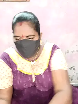 Snapshot of chubby_babitha-telugu chatting on October 18, 2025, 4:52 pm chubby babitha-telugu online show from October 18, 2025, 4:52 pm