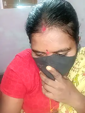 Snapshot of chubby_babitha-telugu chatting on November 1, 2025, 3:52 am chubby babitha-telugu online show from November 1, 2025, 3:52 am