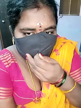 Snapshot of chubby_babitha-telugu chatting on November 12, 2025, 4:46 am chubby babitha-telugu online show from November 12, 2025, 4:46 am