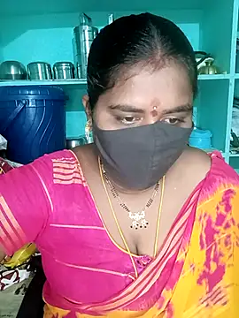 Snapshot of chubby_babitha-telugu chatting on December 5, 2025, 3:37 am chubby babitha-telugu online show from December 5, 2025, 3:37 am