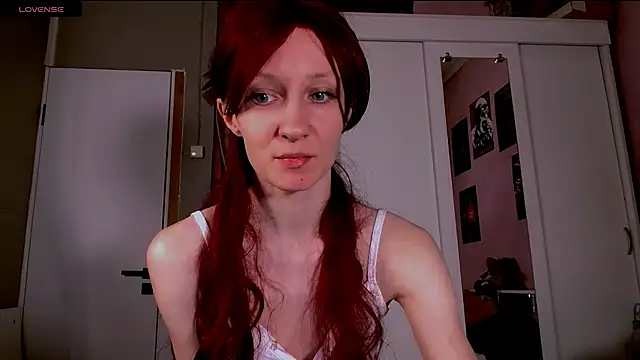 Snapshot of ariana_greys chatting on December 14, 2025, 10:58 pm ariana greys online show from December 14, 2025, 10:58 pm