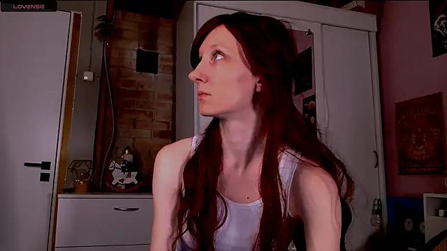 Snapshot of ariana_greys chatting on December 19, 2025, 11:01 pm ariana greys online show from December 19, 2025, 11:01 pm