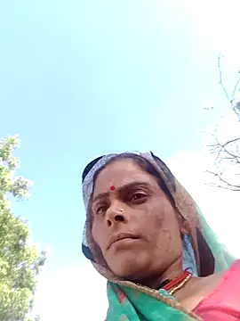 Snapshot of H_seema chatting on April 6, 2026, 11:11 am H seema online show from April 6, 2026, 11:11 am