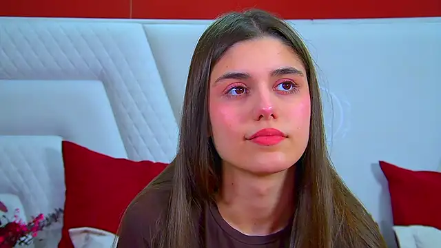 ArianaAllens online show from November 29, 2025, 6:49 am