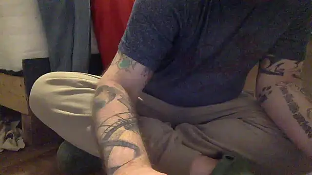 edger4lif3 online show from September 16, 2025, 3:46 pm