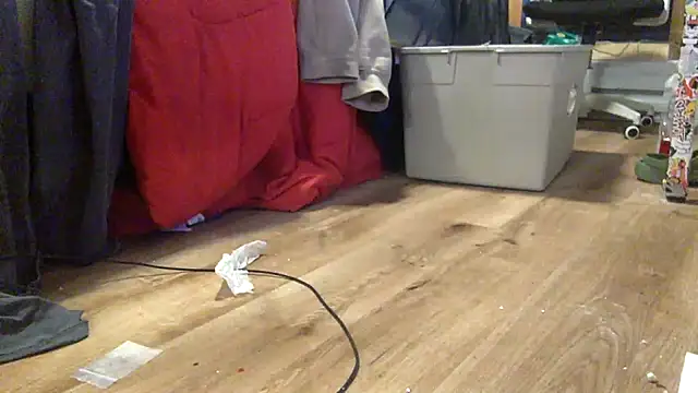 edger4lif3 online show from September 20, 2025, 4:52 pm