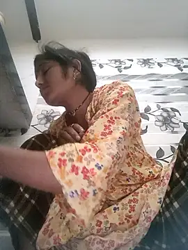 Snapshot of LUCKY_cut chatting on March 23, 2026, 4:05 am LUCKY cut online show from March 23, 2026, 4:05 am