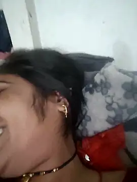 Snapshot of LUCKY_cut chatting on April 9, 2026, 6:41 am LUCKY cut online show from April 9, 2026, 6:41 am