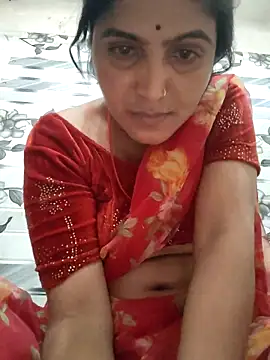 Snapshot of LUCKY_cut chatting on April 14, 2026, 4:40 am LUCKY cut online show from April 14, 2026, 4:40 am