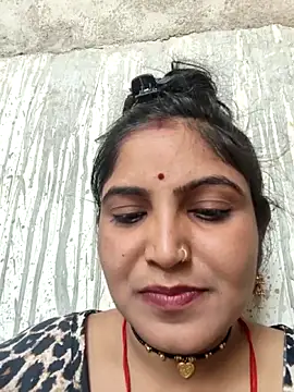 Snapshot of LUCKY_cut chatting on April 20, 2026, 12:30 pm LUCKY cut online show from April 20, 2026, 12:30 pm