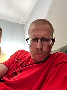 MrLeakyHelmet online show from September 22, 2025, 8:22 pm