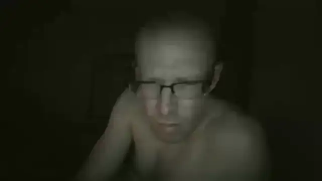 MrLeakyHelmet online show from December 21, 2025, 11:17 am