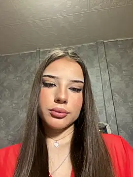 Snapshot of Immy_Megan chatting on October 10, 2025, 6:34 am Immy Megan online show from October 10, 2025, 6:34 am