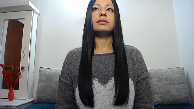 Taylormegan online show from November 23, 2025, 2:11 am