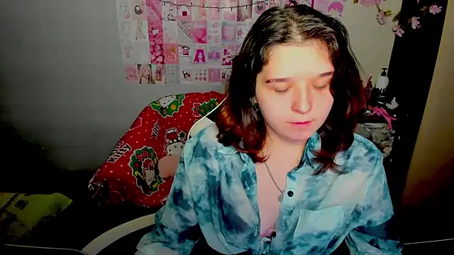 Acid Kate online show from December 5, 2025, 12:41 am