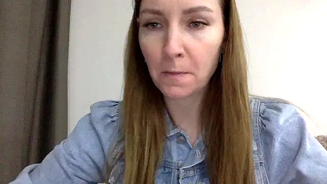 Varnyx online show from December 16, 2025, 5:51 pm