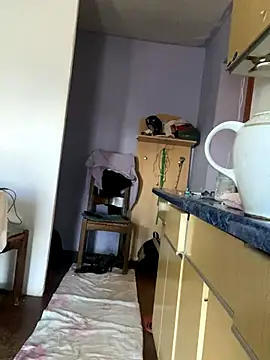 Snapshot of vikinylon chatting on October 4, 2025, 7:17 am vikinylon online show from October 4, 2025, 7:17 am