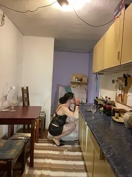 Snapshot of vikinylon chatting on November 29, 2025, 7:39 pm vikinylon online show from November 29, 2025, 7:39 pm