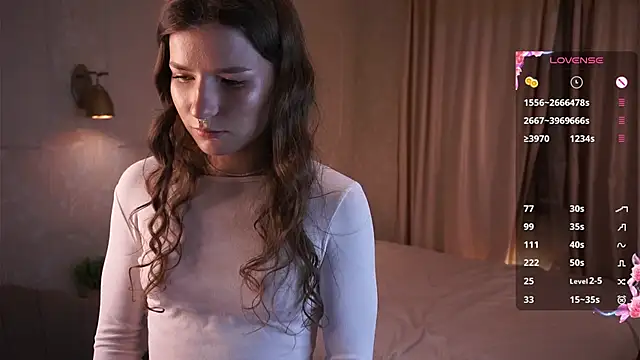 Snapshot of WilleneDelio chatting on October 18, 2025, 8:48 am WilleneDelio online show from October 18, 2025, 8:48 am