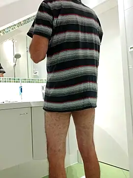 Snapshot of Oldmenhot66 chatting on September 15, 2025, 4:45 am Oldmenhot66 online show from September 15, 2025, 4:45 am