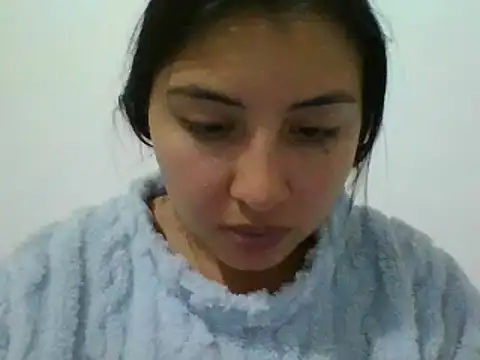 Snapshot of _Romilly_ chatting on May 16, 2026, 2:19 am Romilly online show from May 16, 2026, 2:19 am