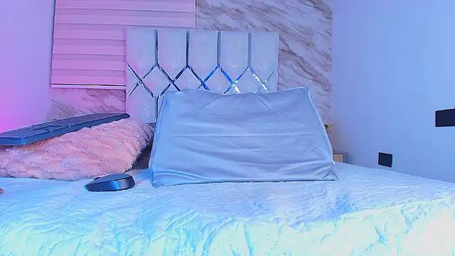 collet 1 online show from March 8, 2026, 12:09 pm