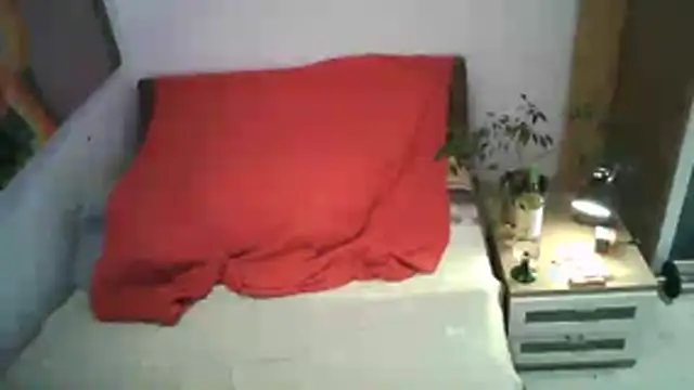EdelHolz91 online show from October 25, 2025, 1:07 pm