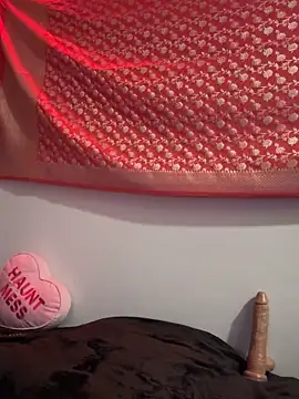 venusluvxoxo online show from November 7, 2025, 2:44 am