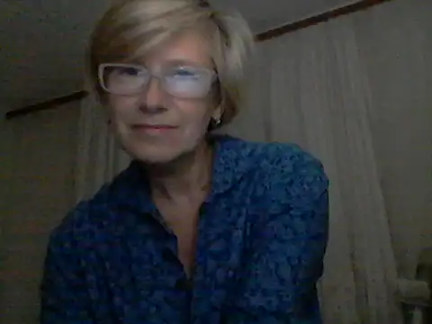 LucyLewisX online show from October 10, 2025, 8:08 pm