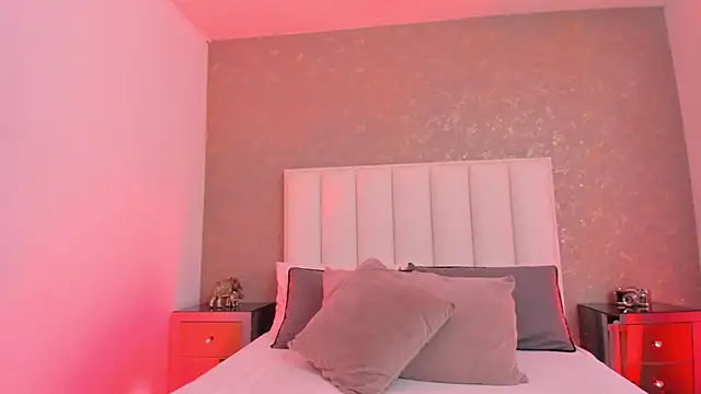 KaylieBrooks online show from April 9, 2026, 6:35 pm