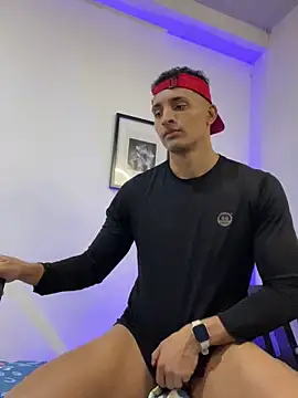 Snapshot of Smith_Fitness chatting on February 6, 2026, 3:44 am Smith Fitness online show from February 6, 2026, 3:44 am