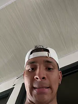 Snapshot of Smith_Fitness chatting on February 16, 2026, 9:33 pm Smith Fitness online show from February 16, 2026, 9:33 pm