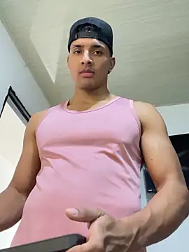 Snapshot of Smith_Fitness chatting on May 13, 2026, 12:46 pm Smith Fitness online show from May 13, 2026, 12:46 pm