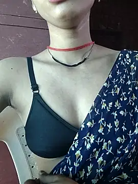 Yatiksha Beby online show from November 5, 2025, 9:42 am