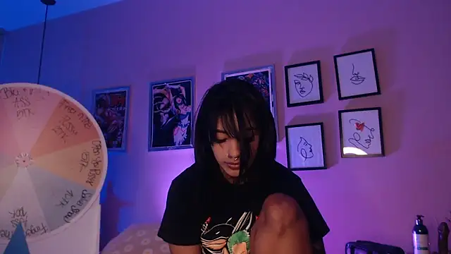 Snapshot of biancaleblanc chatting on February 3, 2026, 12:32 pm biancaleblanc online show from February 3, 2026, 12:32 pm