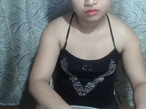 Ashley sweet25 online show from October 8, 2025, 1:31 pm