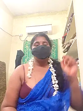 Snapshot of nishatelugu1 chatting on October 12, 2025, 3:44 pm nishatelugu1 online show from October 12, 2025, 3:44 pm