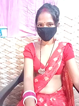 Snapshot of Bhabhilux2025 chatting on September 18, 2025, 5:59 pm Bhabhilux2025 online show from September 18, 2025, 5:59 pm