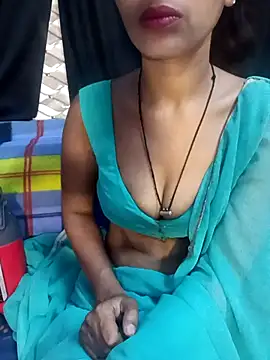 Bhabhilux2025 online show from April 5, 2026, 7:05 am