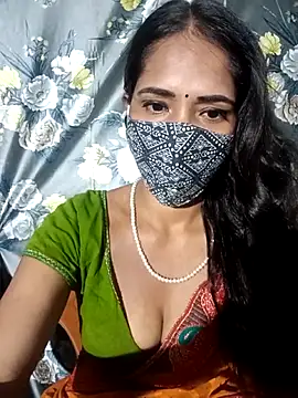 Bhabhilux2025 online show from May 14, 2026, 7:09 pm