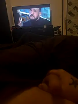 Snapshot of Badking9377 chatting on November 21, 2025, 7:23 pm Badking9377 online show from November 21, 2025, 7:23 pm