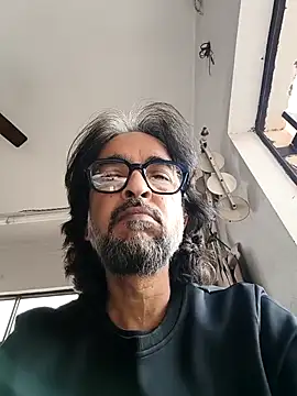 malhotra21 online show from November 21, 2025, 9:30 am